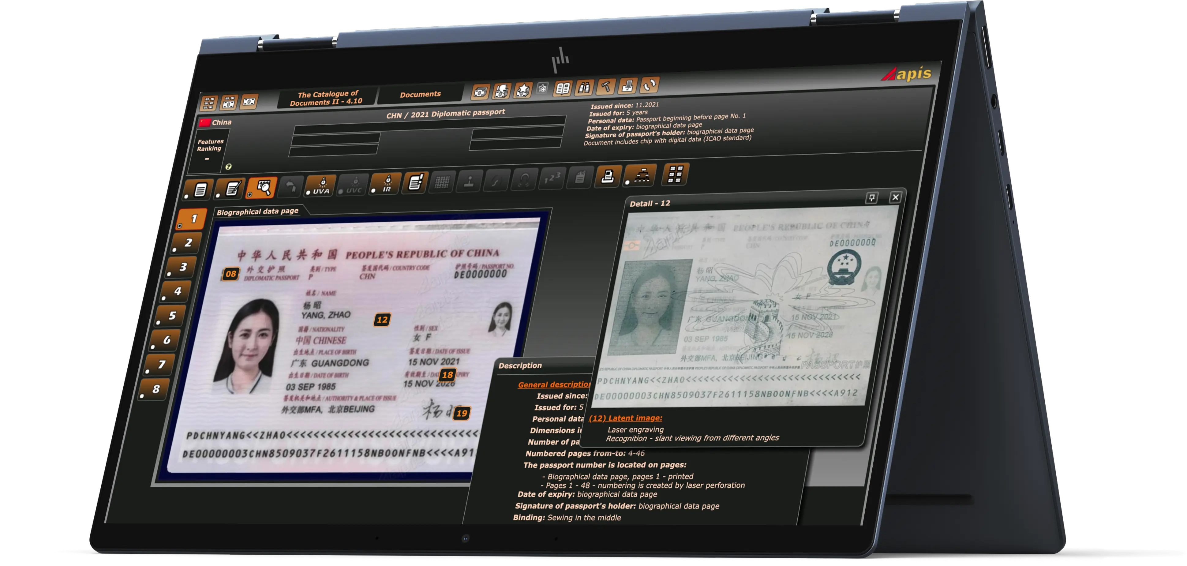Catalogue of Currencies na notebooku: detail pasu a bankovky